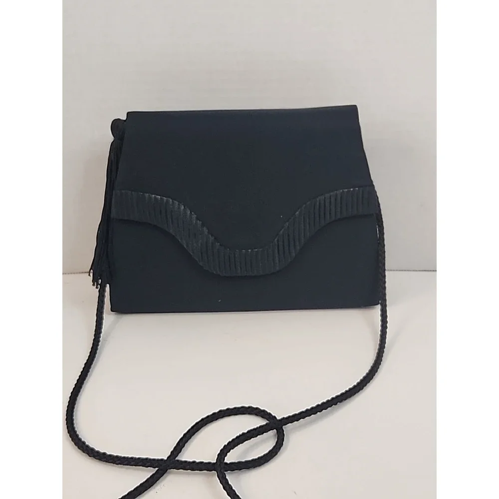 Vintage‎ Jessica Stevens Black Fabric Covered Crossbody Purse W/Tassel 6
